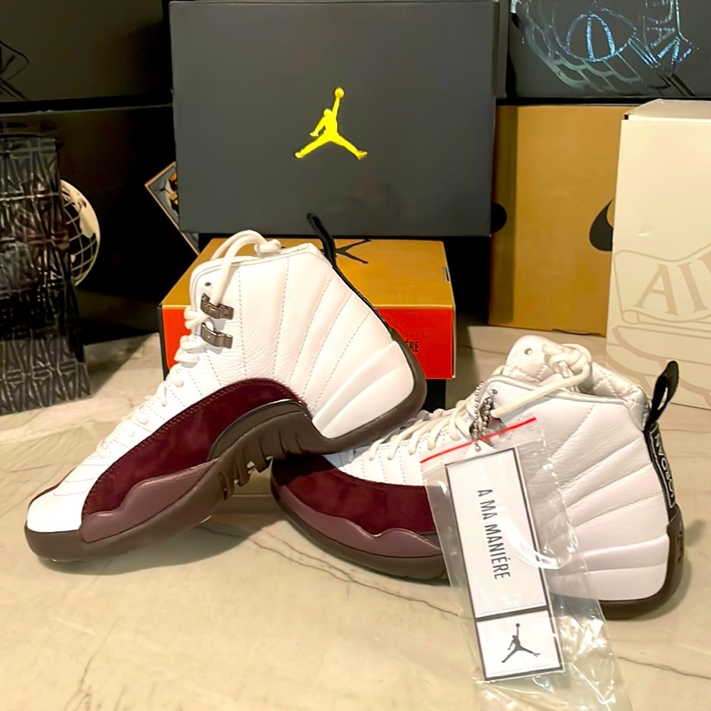 Jordan 12 A Ma Maniere White